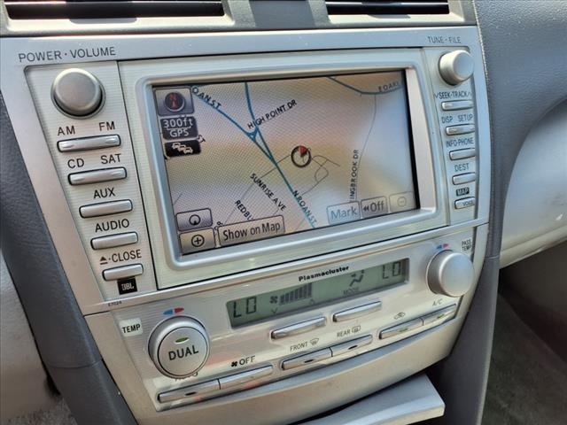 2015 Toyota Camry SE - Photo 23