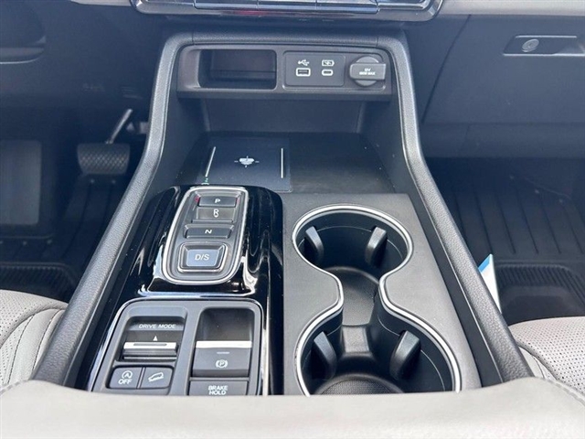 2023 Honda Pilot Elite - Photo 23
