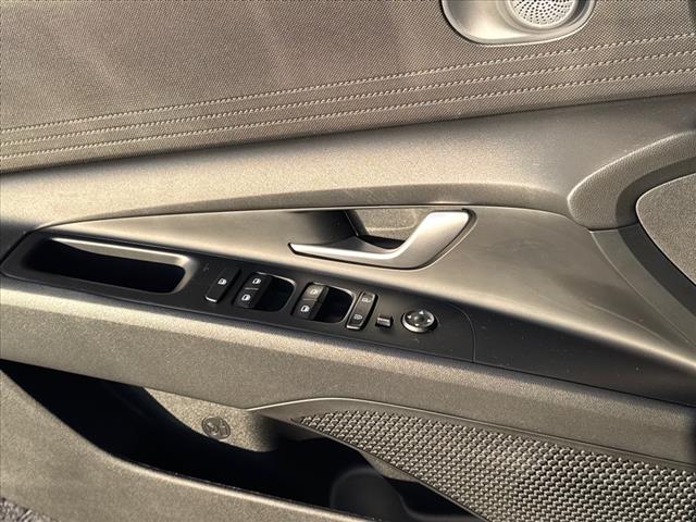 2023 Hyundai ELANTRA SEL - Photo 23