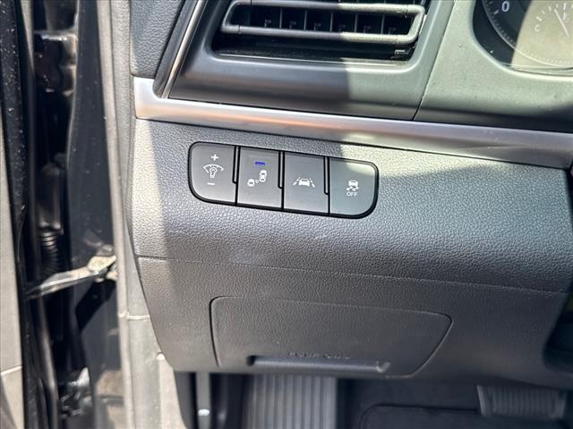 2020 Hyundai Elantra SEL - Photo 23