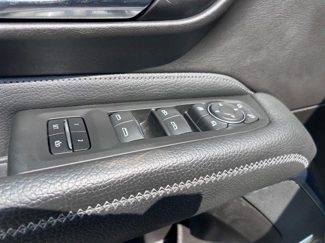 2021 GMC Yukon XL Denali - Photo 24