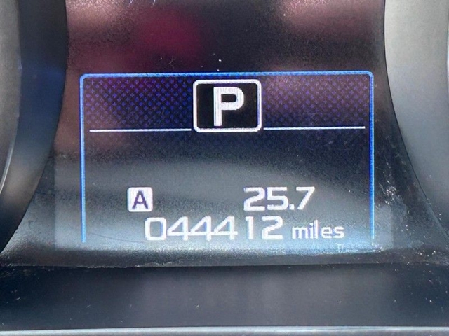 2017 Subaru Outback 3.6R Limited - Photo 24