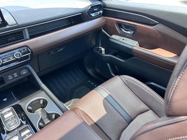 2023 Honda Pilot Elite - Photo 24