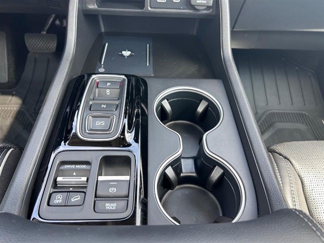 2023 Honda Pilot Elite - Photo 24