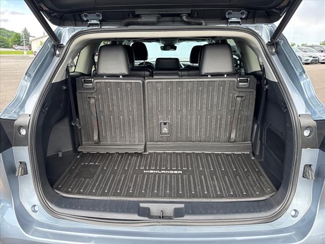 2022 Toyota Highlander XLE - Photo 24