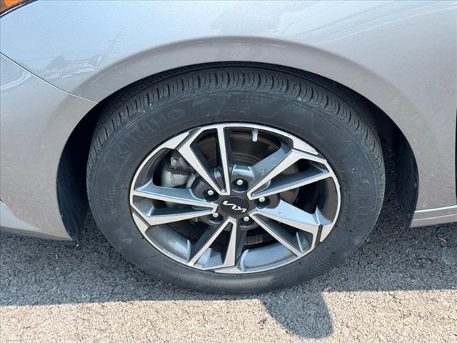 2023 Kia Forte LXS - Photo 26
