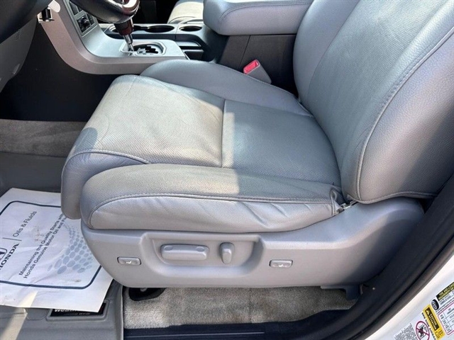 2011 Toyota Sequoia Platinum - Photo 27