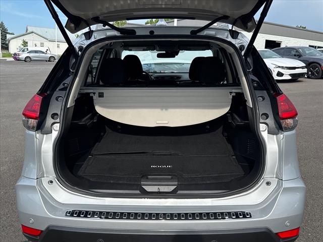 2019 Nissan Rogue SV - Photo 27
