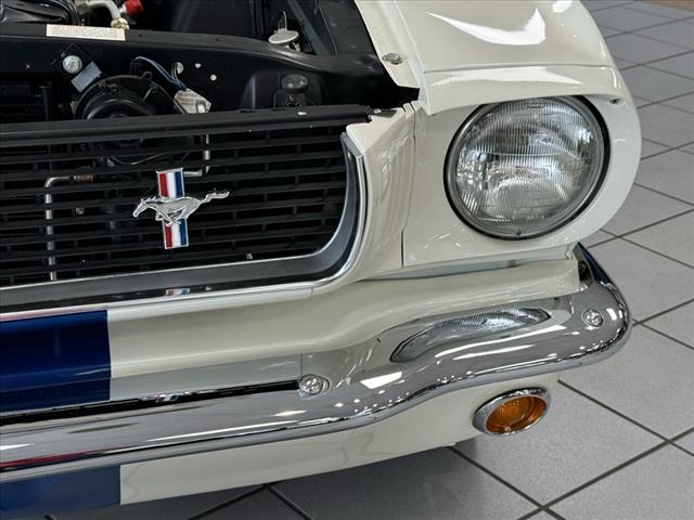 1966 Ford Mustang G.T. 350 - Photo 28