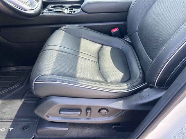 2023 Honda Pilot Elite - Photo 28