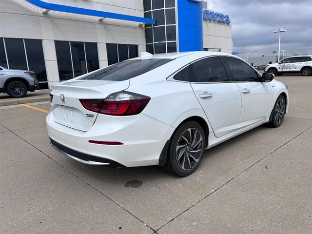 2022 Honda Insight Touring - Photo 2