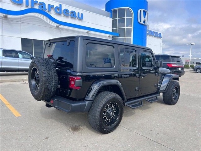 2020 Jeep Wrangler Unlimited Sahara - Photo 2