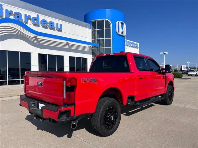 2024 Ford F-250 Super Duty XLT - Photo 2