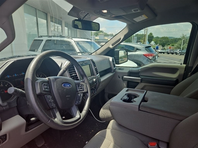 2015 Ford F-150 XLT - Photo 2