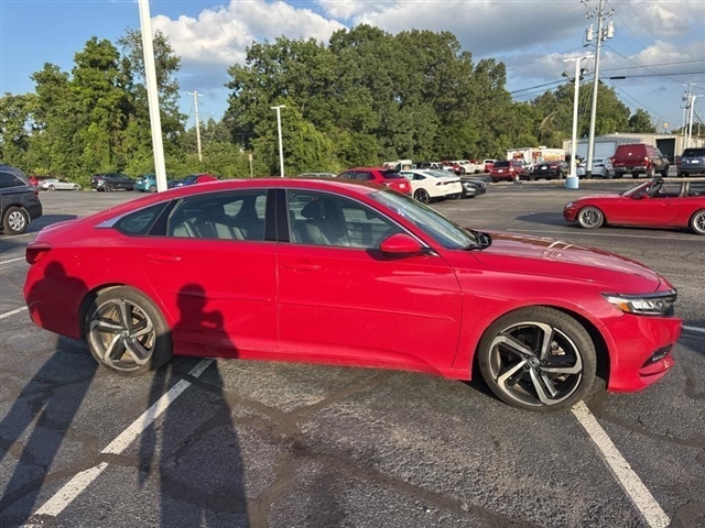 2019 Honda Accord Sport - Photo 2