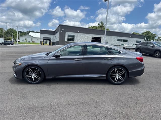 2022 Honda Accord Touring - Photo 2