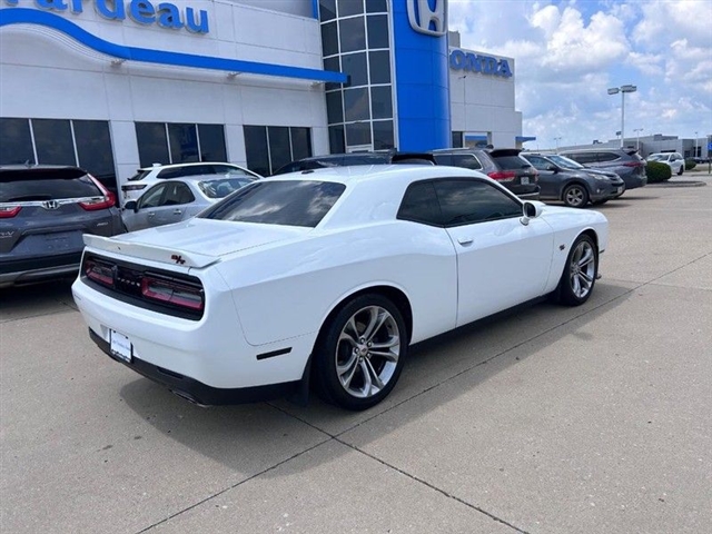 2020 Dodge Challenger R/T - Photo 2