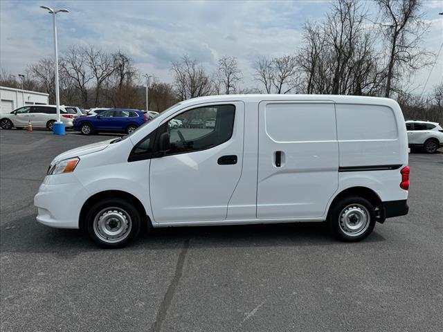 2021 Nissan NV200 SV - Photo 2
