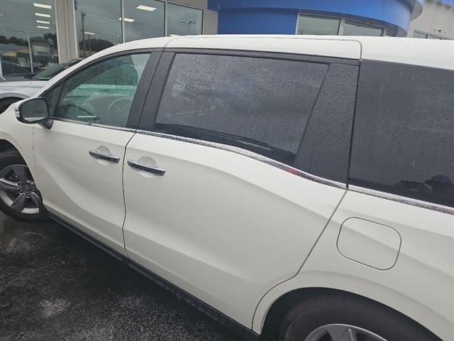 2019 Honda Odyssey EX-L - Photo 2
