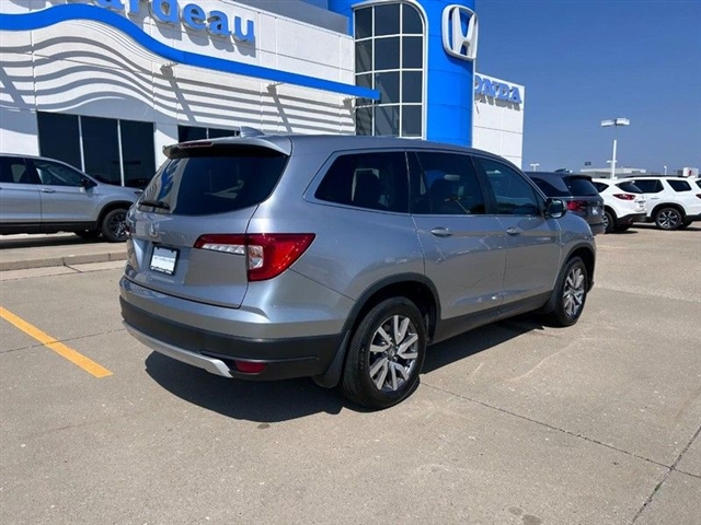 2021 Honda Pilot EX-L - Photo 2
