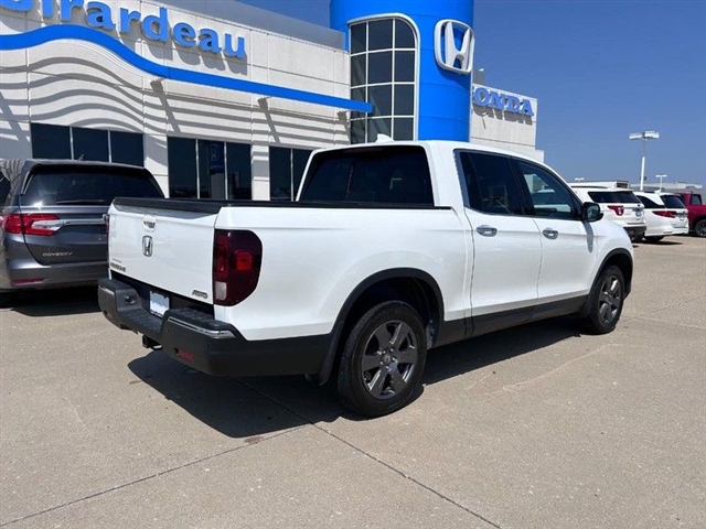 2020 Honda Ridgeline RTL-E - Photo 2