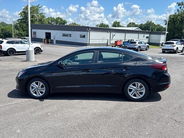 2020 Hyundai Elantra SEL - Photo 2