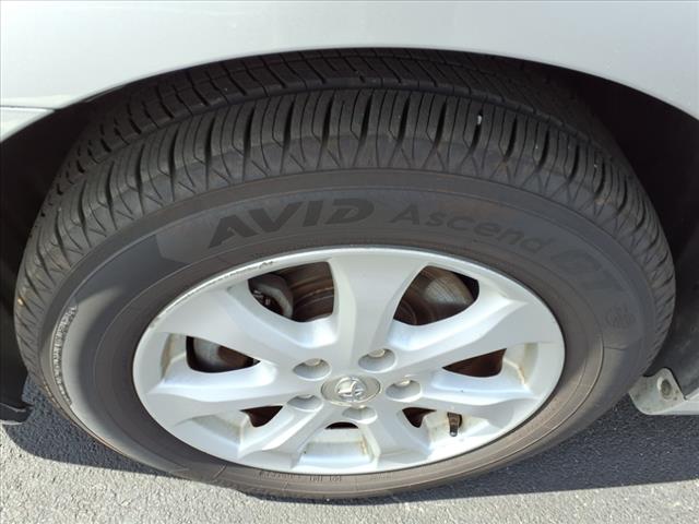 2015 Toyota Camry SE - Photo 30