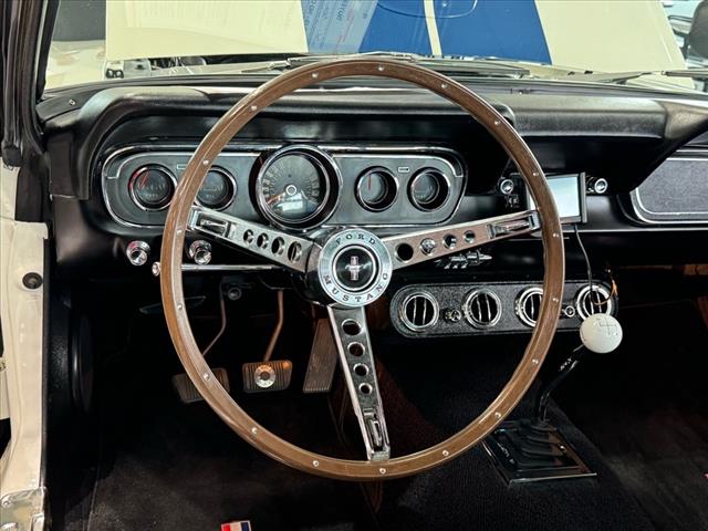 1966 Ford Mustang G.T. 350 - Photo 32