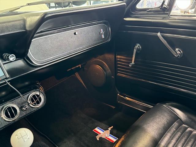 1966 Ford Mustang G.T. 350 - Photo 36
