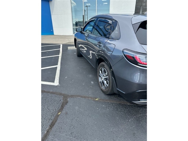 2025 Honda HR-V EX-L - Photo 3
