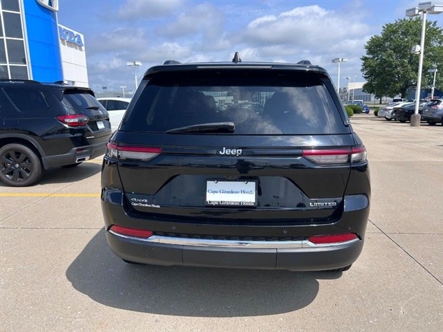 2023 Jeep Grand Cherokee Limited - Photo 4