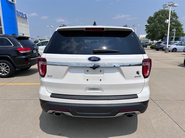2018 Ford Explorer XLT - Photo 4