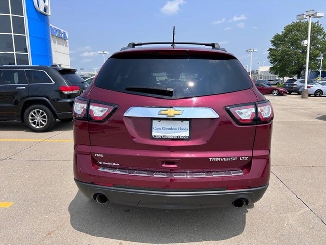 2015 Chevrolet Traverse LTZ - Photo 4