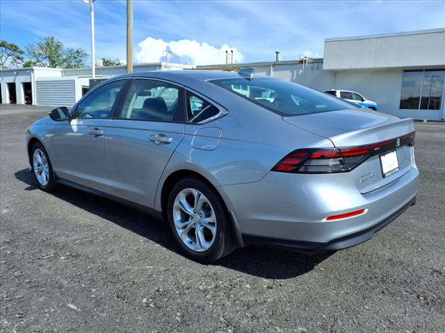 2023 Honda Accord LX - Photo 4