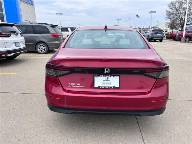 2024 Honda Accord EX - Photo 4
