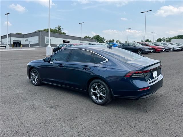 2024 Honda Accord EX - Photo 4