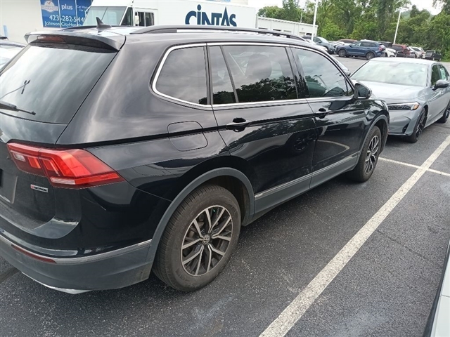 2021 Volkswagen Tiguan SE R-Line Black - Photo 4