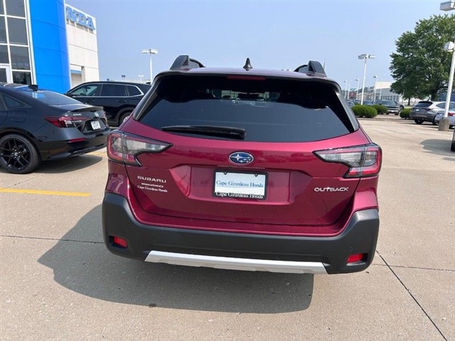 2024 Subaru Outback Limited - Photo 4