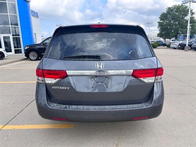 2017 Honda Odyssey EX-L - Photo 4