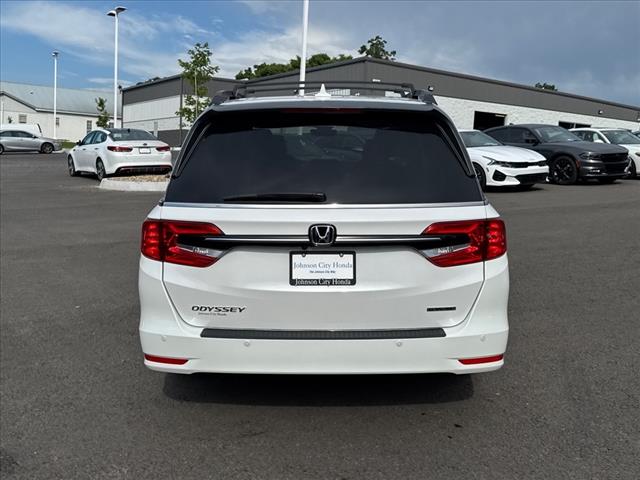 2024 Honda Odyssey Touring - Photo 4