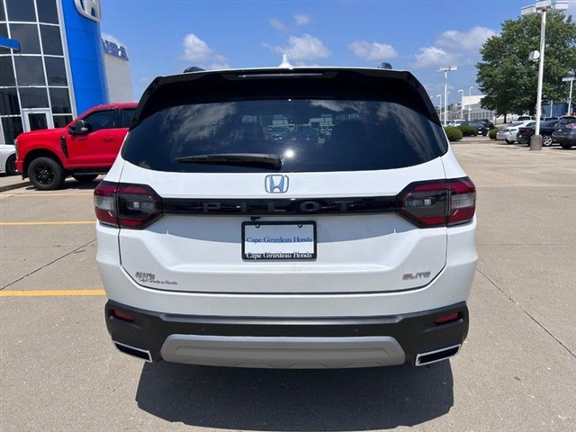 2023 Honda Pilot Elite - Photo 4
