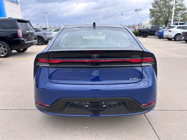 2024 Toyota Prius Limited - Photo 4