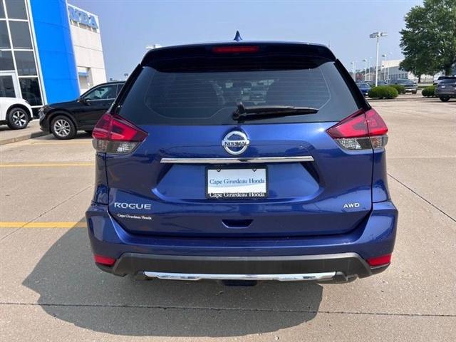 2018 Nissan Rogue S - Photo 4