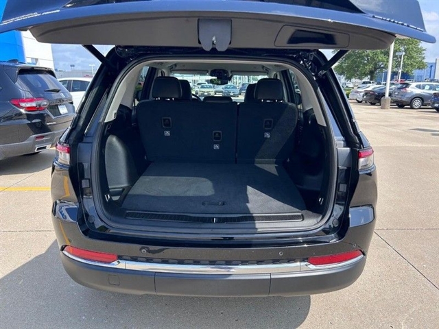 2023 Jeep Grand Cherokee Limited - Photo 5