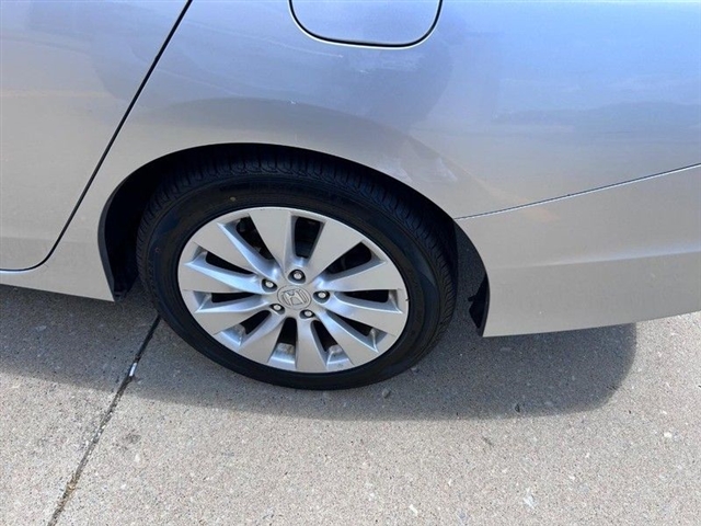 2014 Honda Accord EX-L - Photo 5
