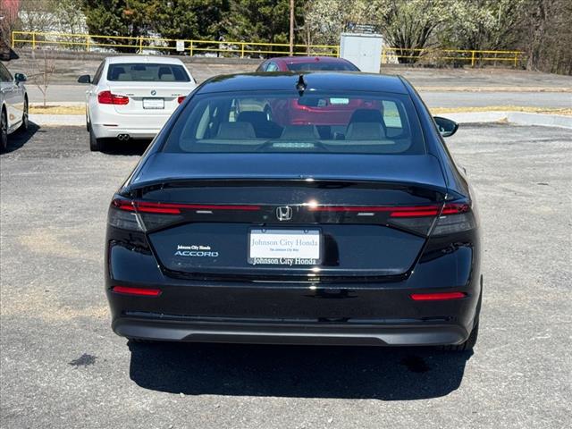 2024 Honda Accord LX - Photo 5