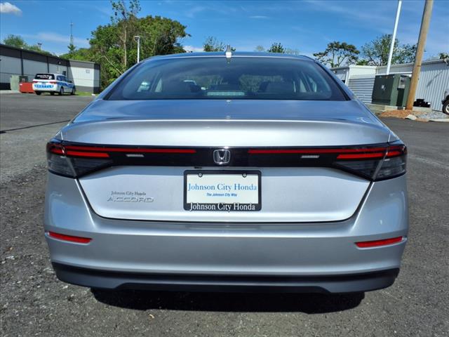 2023 Honda Accord LX - Photo 5