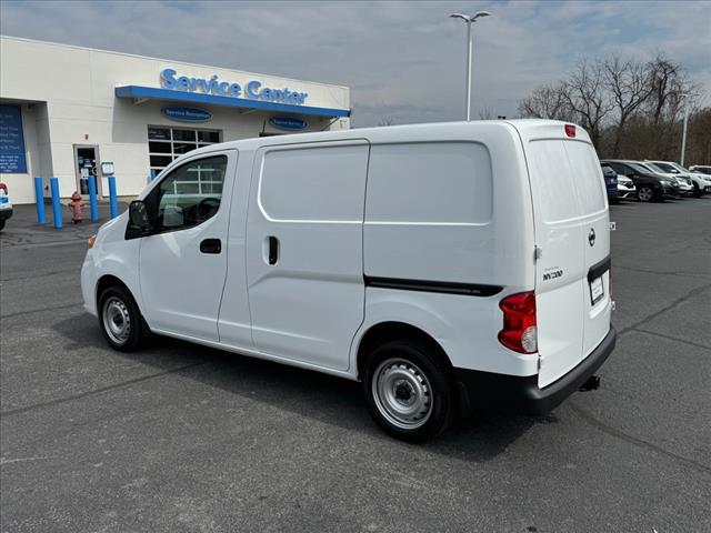 2021 Nissan NV200 SV - Photo 5