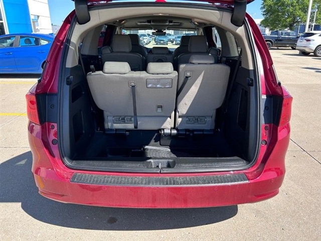 2023 Honda Odyssey Touring - Photo 5
