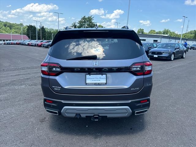 2023 Honda Pilot Elite - Photo 5
